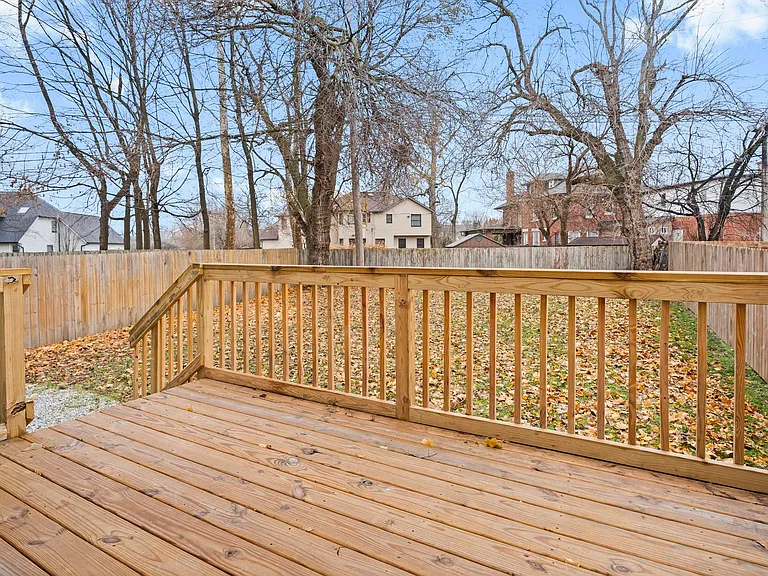 1842 Crawford Rd #2 — Photo 15