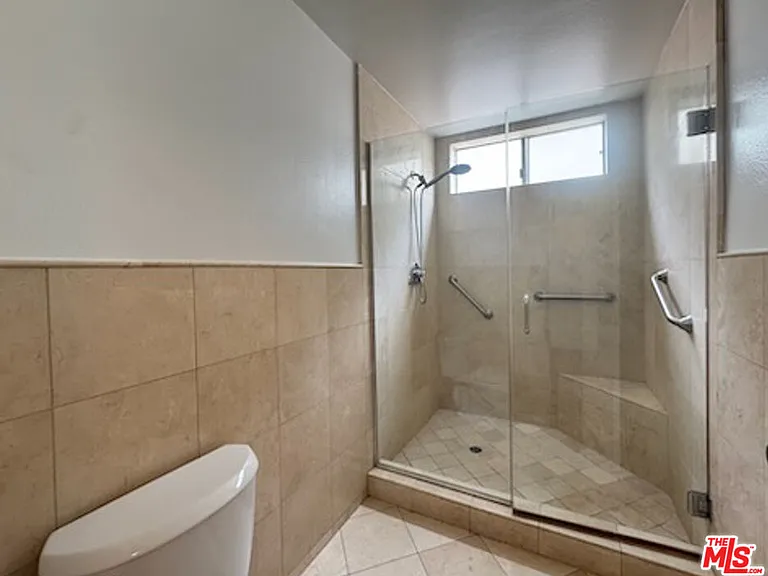 1655 Selby Ave #102 — Photo 16