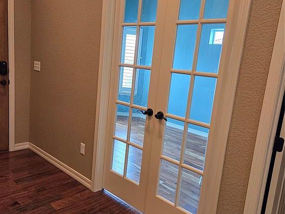 5th image of 13922 Paradise Villas Grv