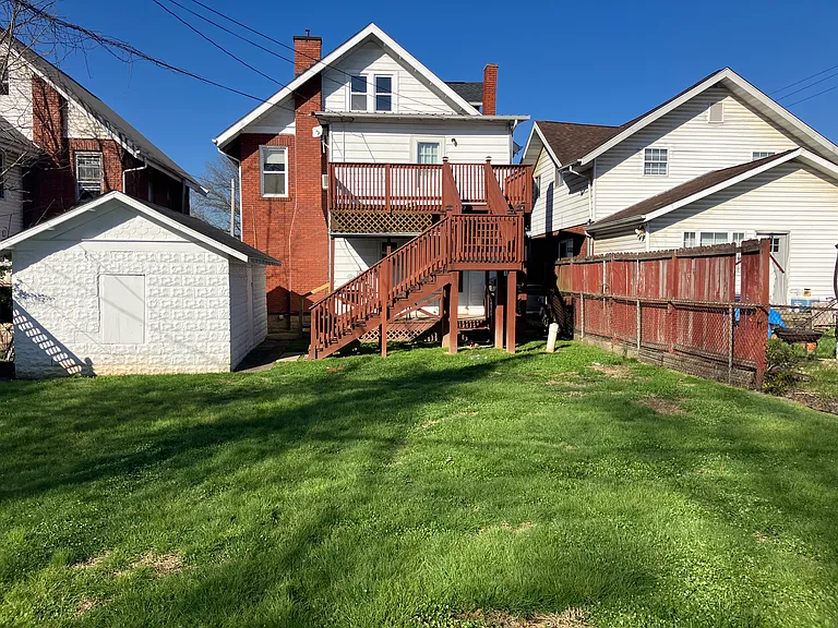 332 Lynda Ct #2 — Photo 15