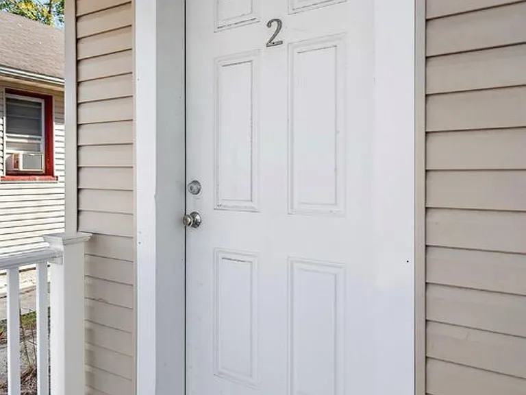 118 Joline Ave #2 — Photo 23