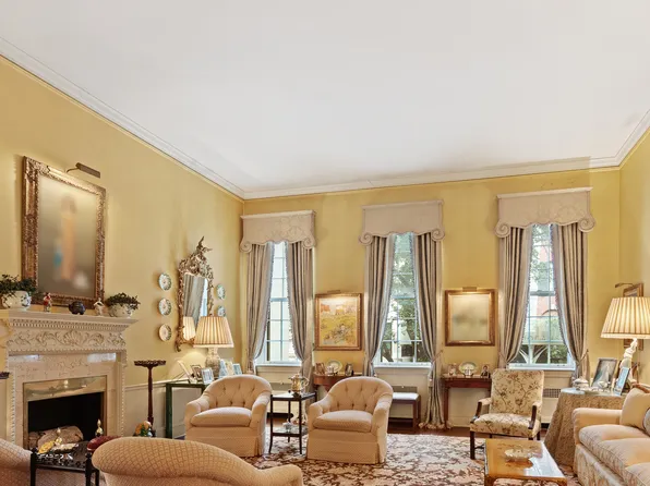 8 East 81st Street image 5 of 6