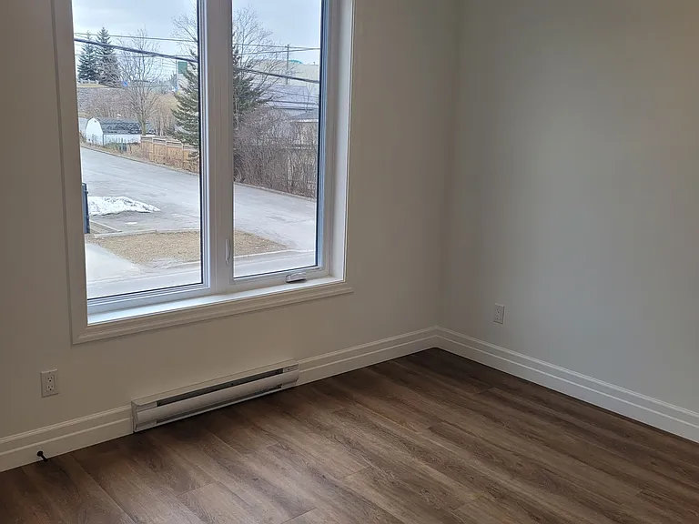 15 Bay St #4 — Photo 10