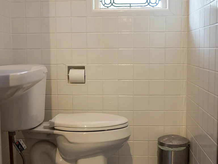 600 Clay Ave #2 — Photo 16