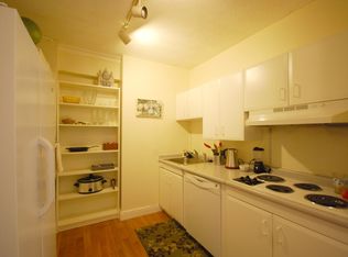 534 Beacon St APT 201, Boston, MA 02215