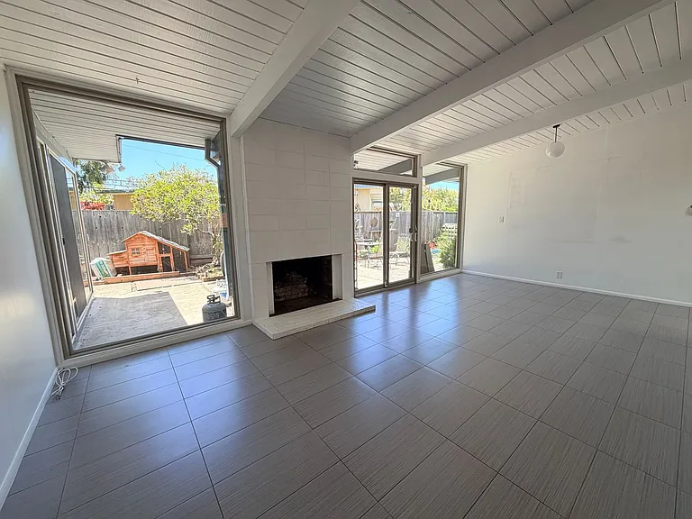 1787 Wolfe Dr — Photo 7