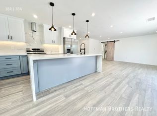 6243 Platt Ave, Woodland Hills, CA 91367