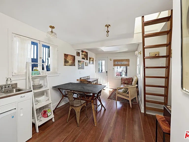 34 Park Ave — Photo 27
