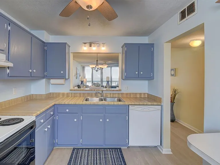 9940 S Ocean Dr #505 — Photo 14
