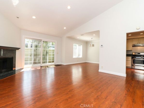 541 Wayland Ct