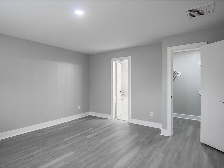 20911 Young Meadows Way — Photo 17