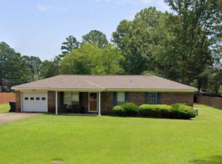 4512 Margarete Dr SW, Decatur, AL 35603