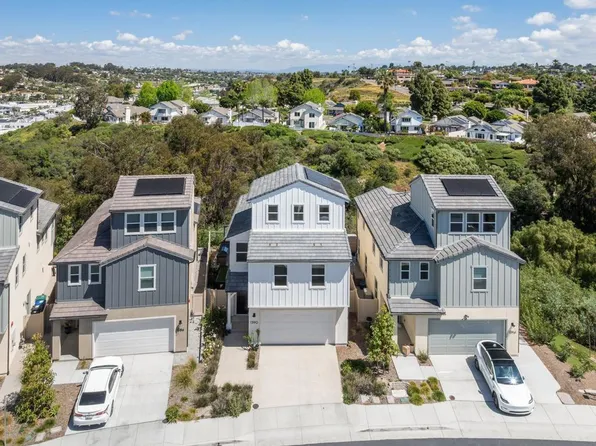 1390 Blue Port Way, Oceanside, CA 92054