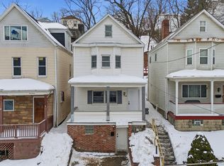 19 Arnold St, Pittsburgh, PA 15205