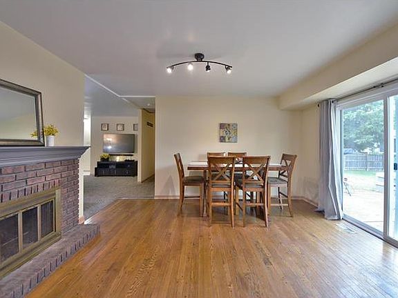4th image of 7462 Wagon Wheel Ln
