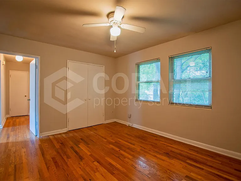 944 Saint Charles Ave NE #9 — Photo 7