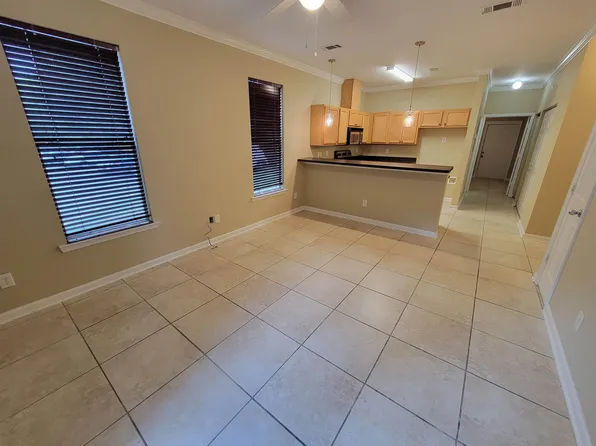 1417 Pullen Rd APT 403, Tallahassee, FL 32303