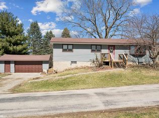 203 E Ogden St, Montezuma, IA 50171