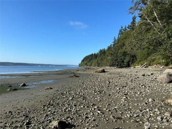 111 Seven Sisters Beach, Port Ludlow, WA 98358
