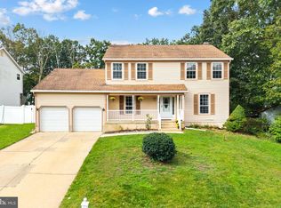 10 Crisfield Rd, Sicklerville, NJ 08081