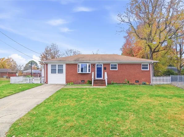 225 Cellardoor Ct, Hampton, VA 23666