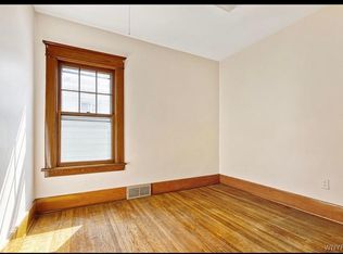88 Hartwell Rd Floor 2, Buffalo, NY 14216
