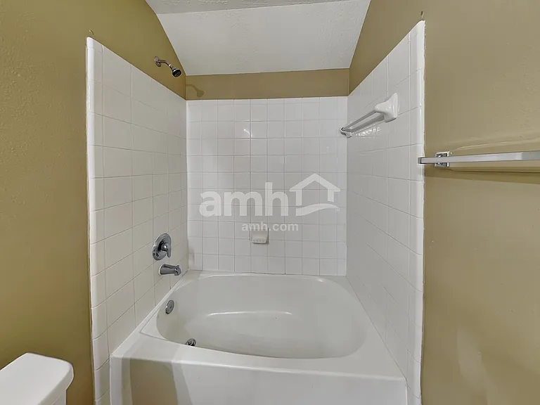 26881 Armor Oaks Dr — Photo 16