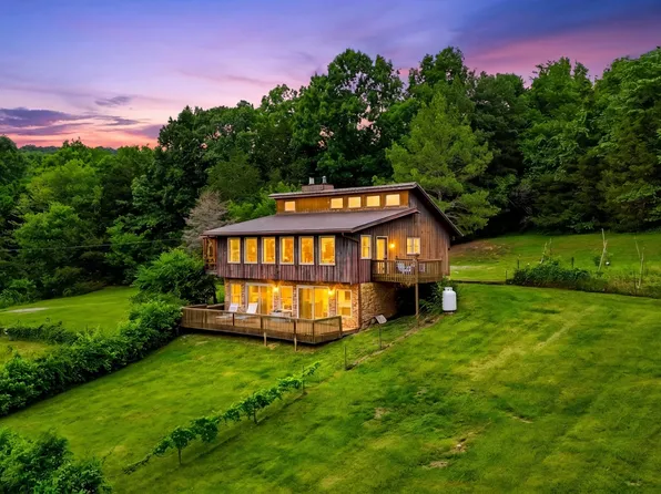 427 Adams Rd, Watertown, TN 37184