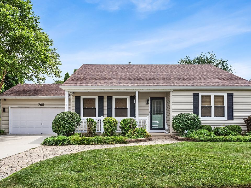 1st image of 795 Springhill Ct