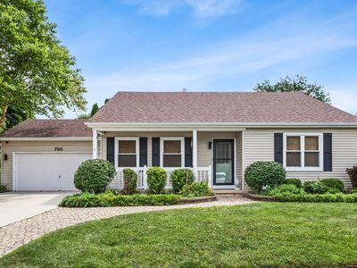795 Springhill Ct, Elgin, IL, 60120