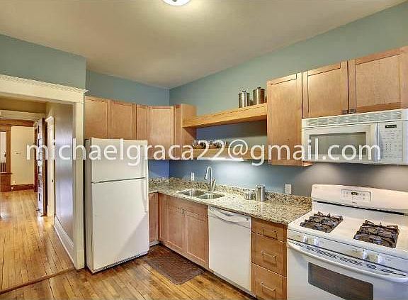 3rd image of 2636 Lyndale Ave S APT 2