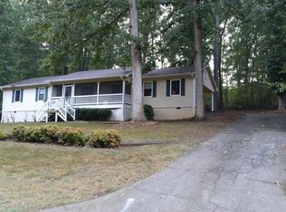 520 Valley Creek Rd, Mableton, GA 30126