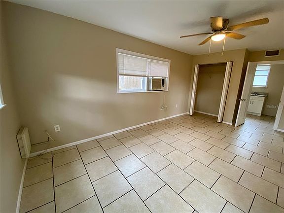 3rd image of 38313 Tucker Rd
