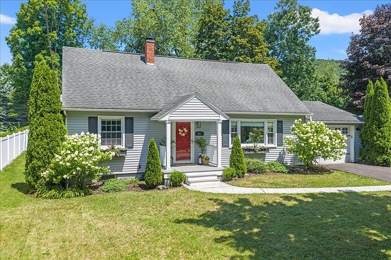 1st image of 5 Banford Rd