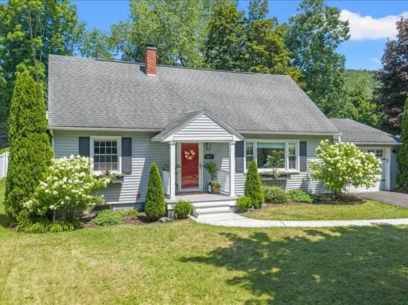 5 Banford Rd, Binghamton, NY 13901