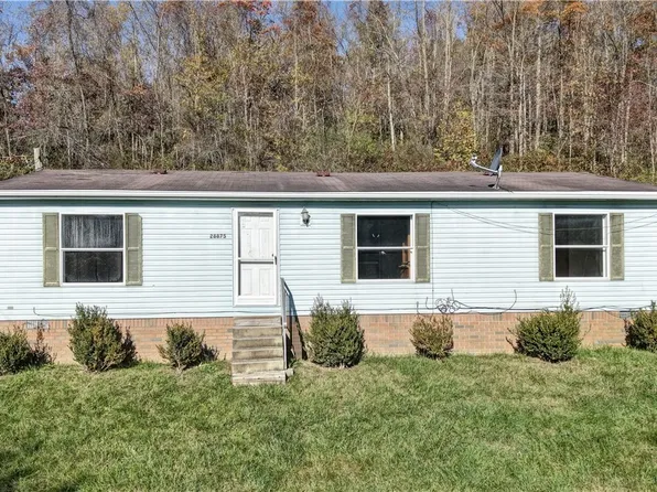 28875 State Route 751, Newcomerstown, OH 43832