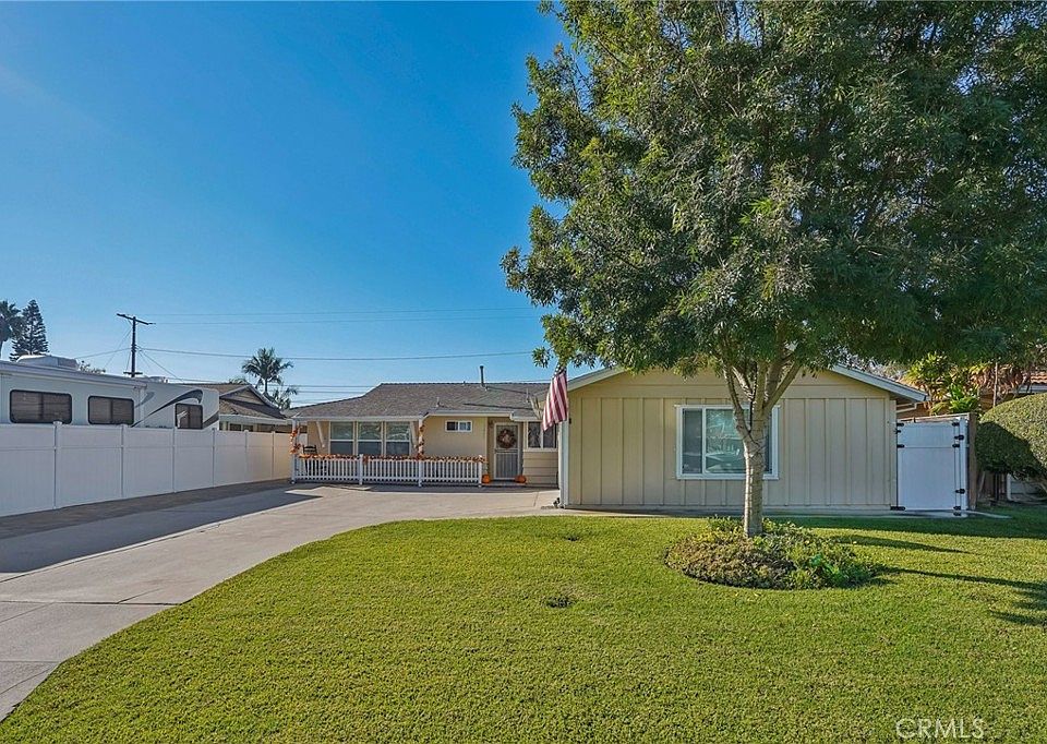 1st image of 15440 Illora Dr