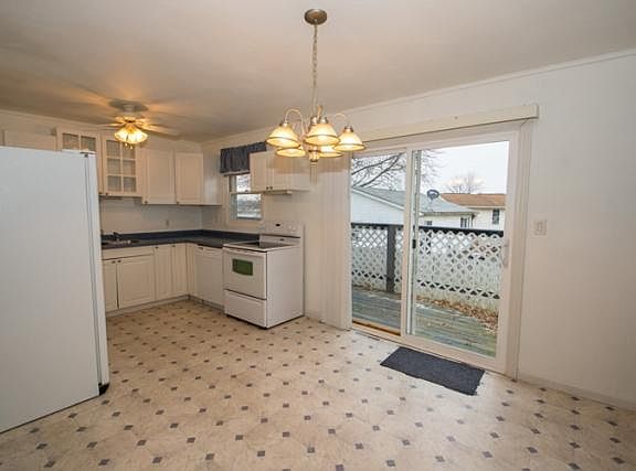 4th image of 4006 Cassell Ave