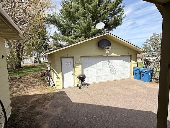 4th image of 117 2nd Avenue