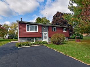 9020 269th Ave, Salem, WI 53168