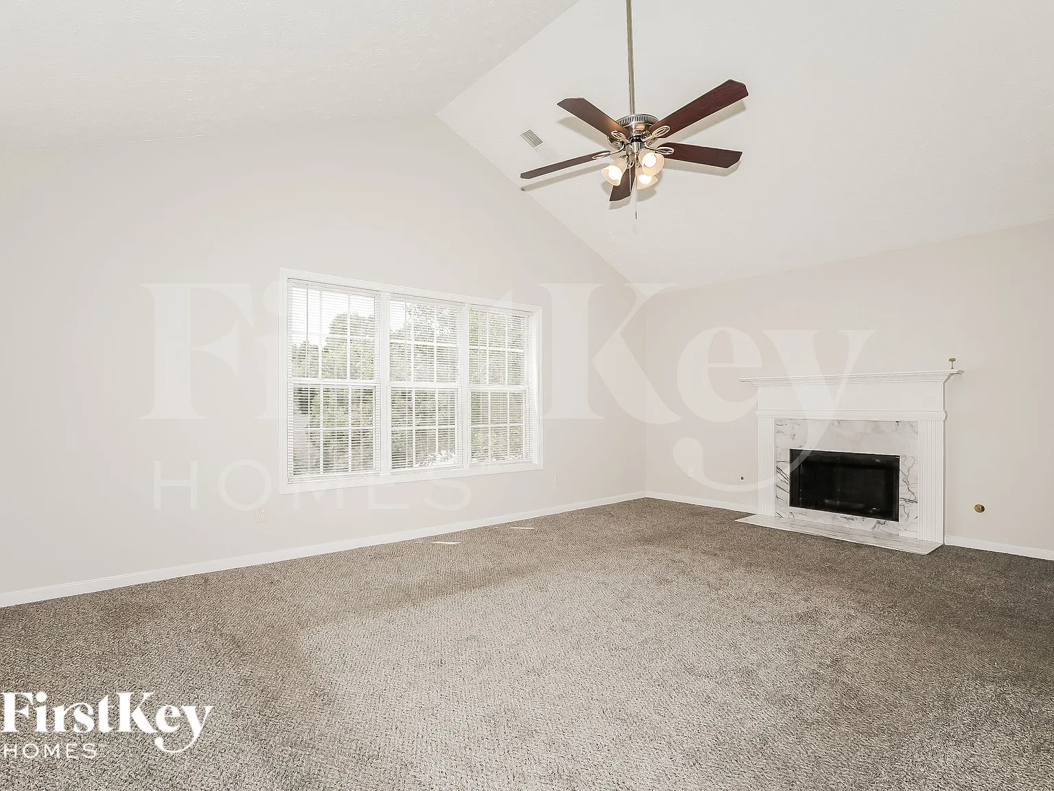 4 bed, 3.5 bath, 2656 sqft, $2,705 — Photo 2