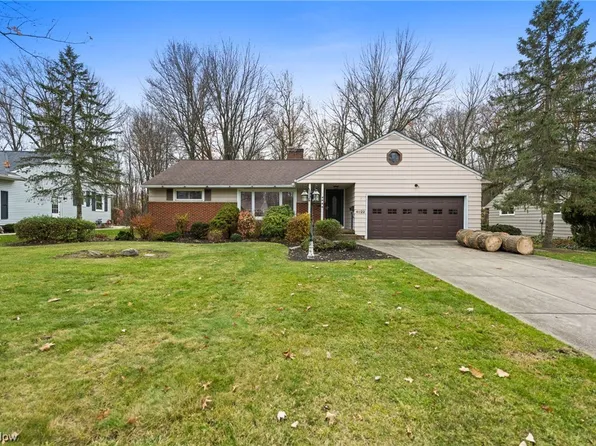 4922 Allendale Dr, Richmond Heights, OH 44143