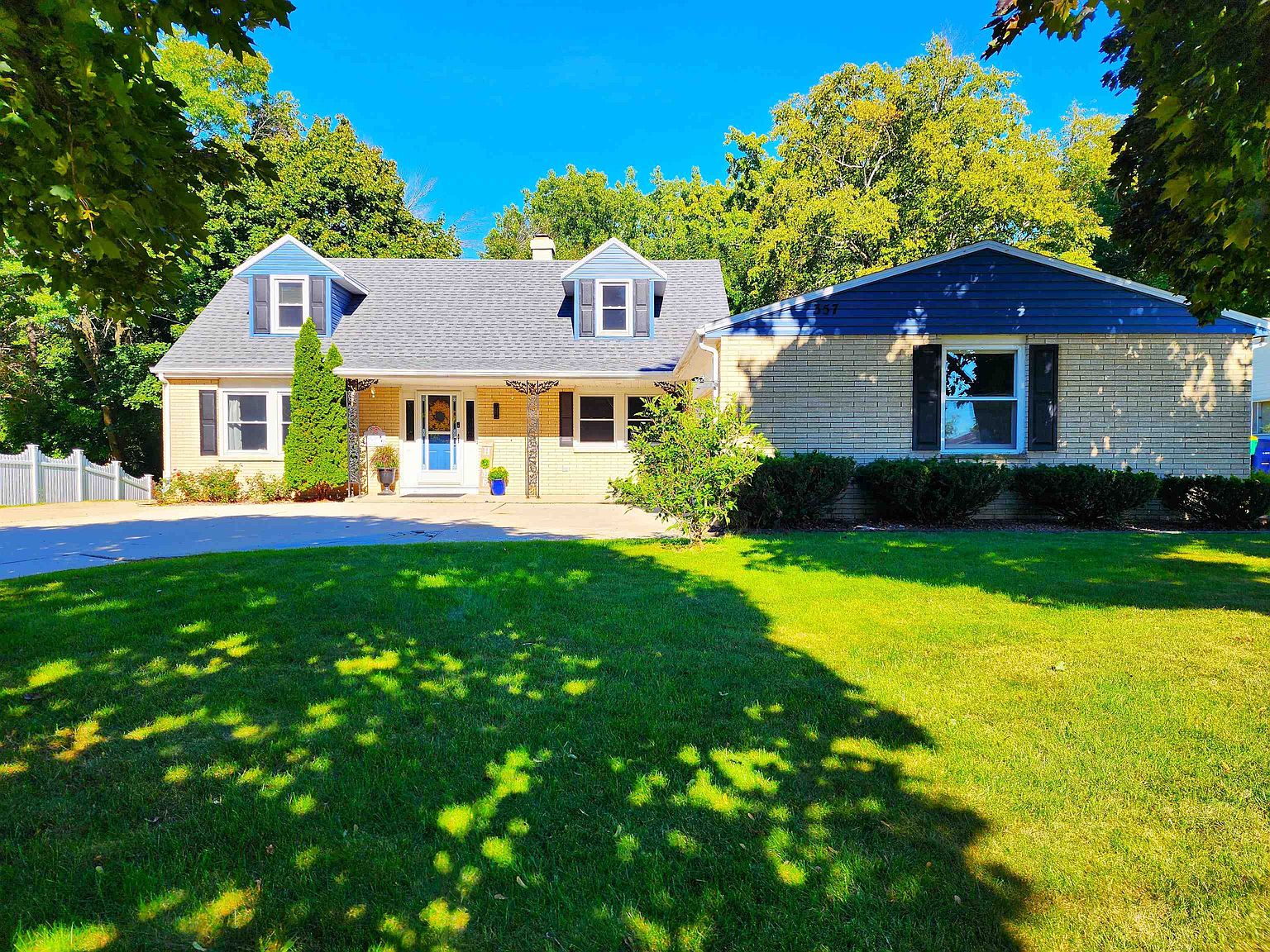 357 Bretcoe Dr, Green Bay, WI 54302 MLS 50280594 Zillow