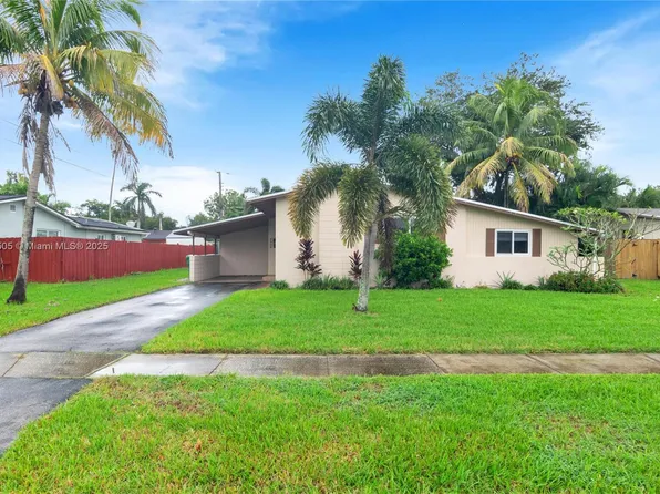 4906 SW 90th Way, Fort Lauderdale, FL 33328