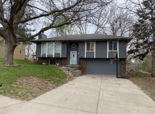 2411 N 142nd St, Omaha, NE 68164