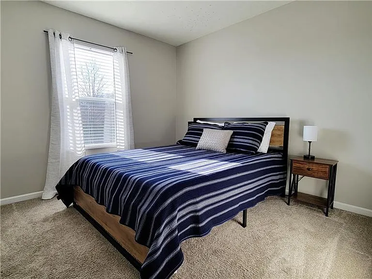 1421 Sandstone Dr — Photo 22