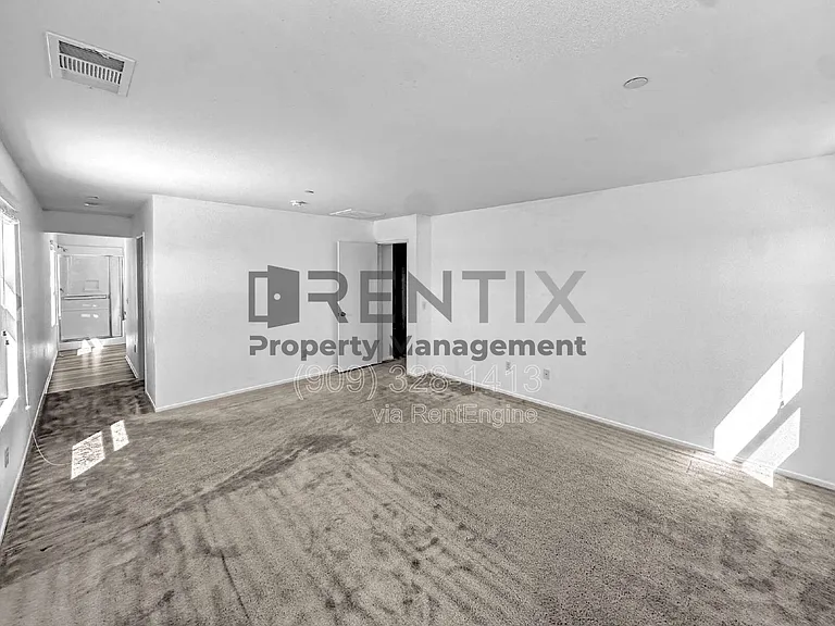 15739 Yosemite St — Photo 13