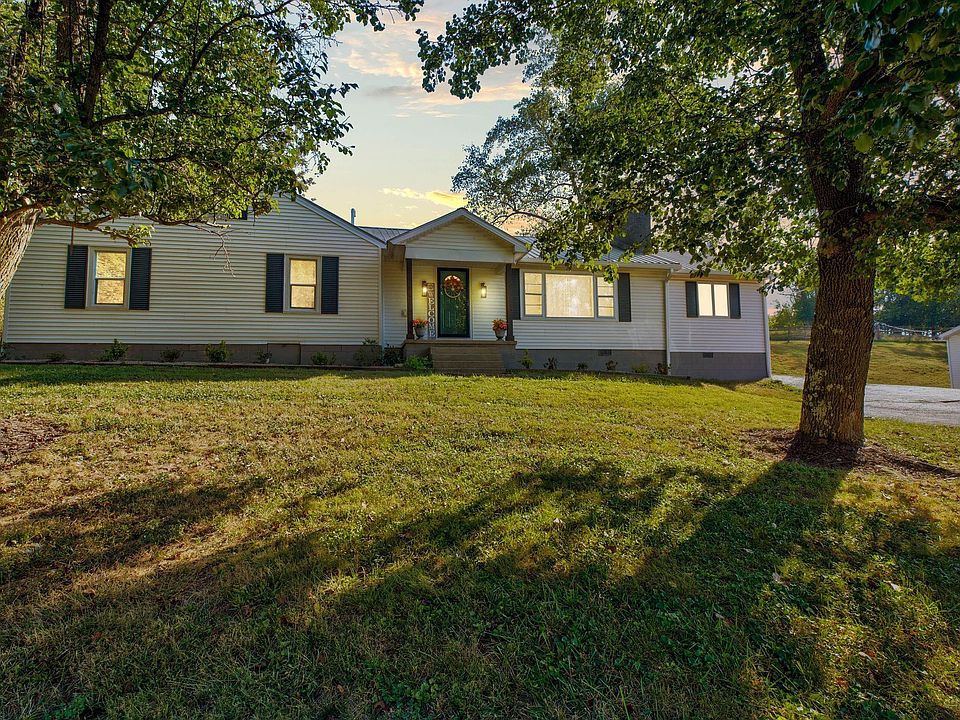 1st image of 3833 Levee Rd