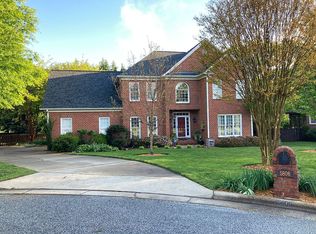 5806 Windhurst Ct, Greensboro, NC 27410