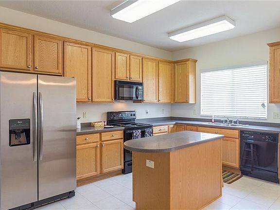 5th image of 17541 Stinchar Dr